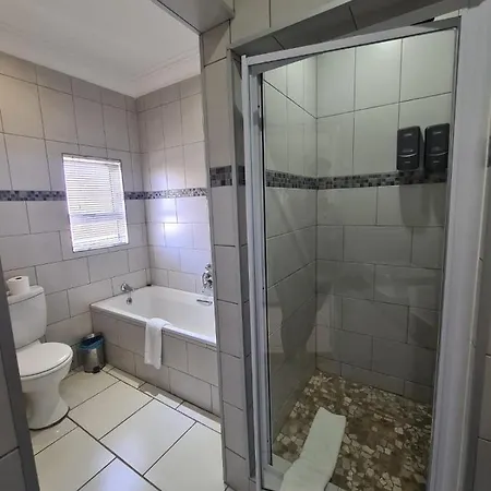 Lion Lodge Bloemfontein Exterior photo